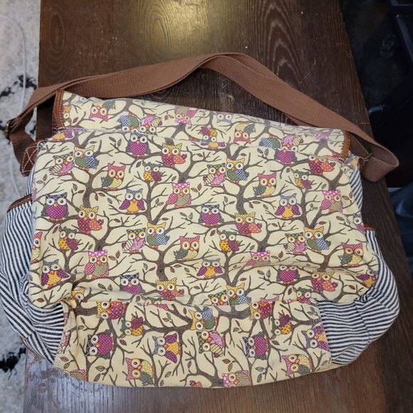 Union Bay Mail Bag Cross Body Owls - Picture 2 of 4